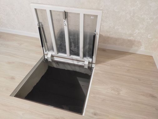 Floor hatch Invisible Budget